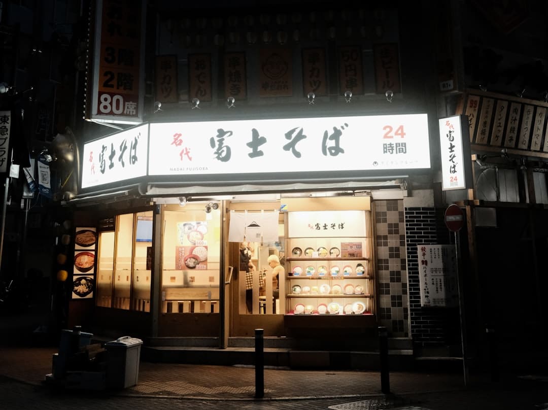 地素时髦：累计回购约832.66万股